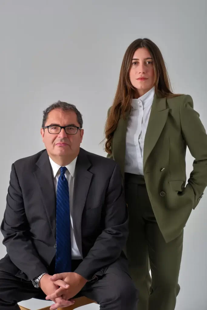 Dos abogados penalistas